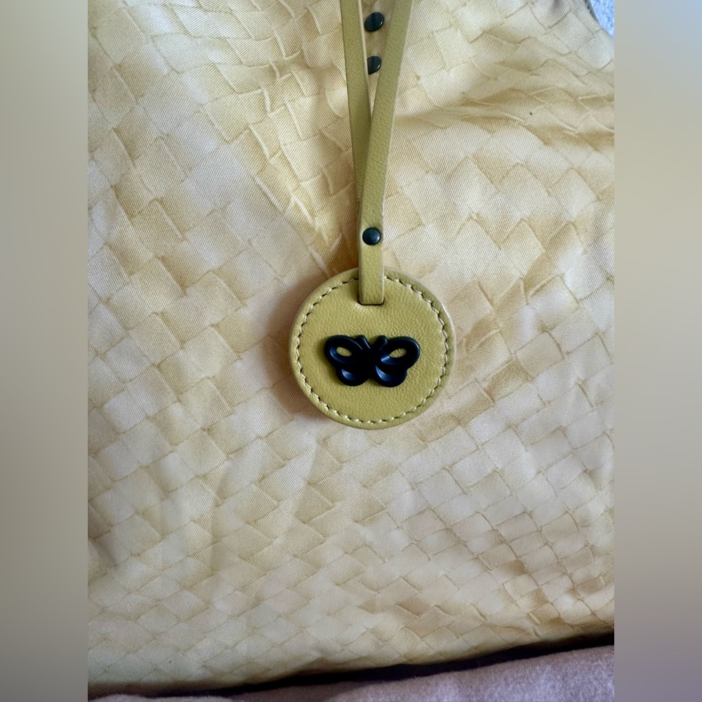 Bottega Veneta Yellow Woven Leather Tote - Picture 4 of 16